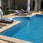 Zafirah * Pula